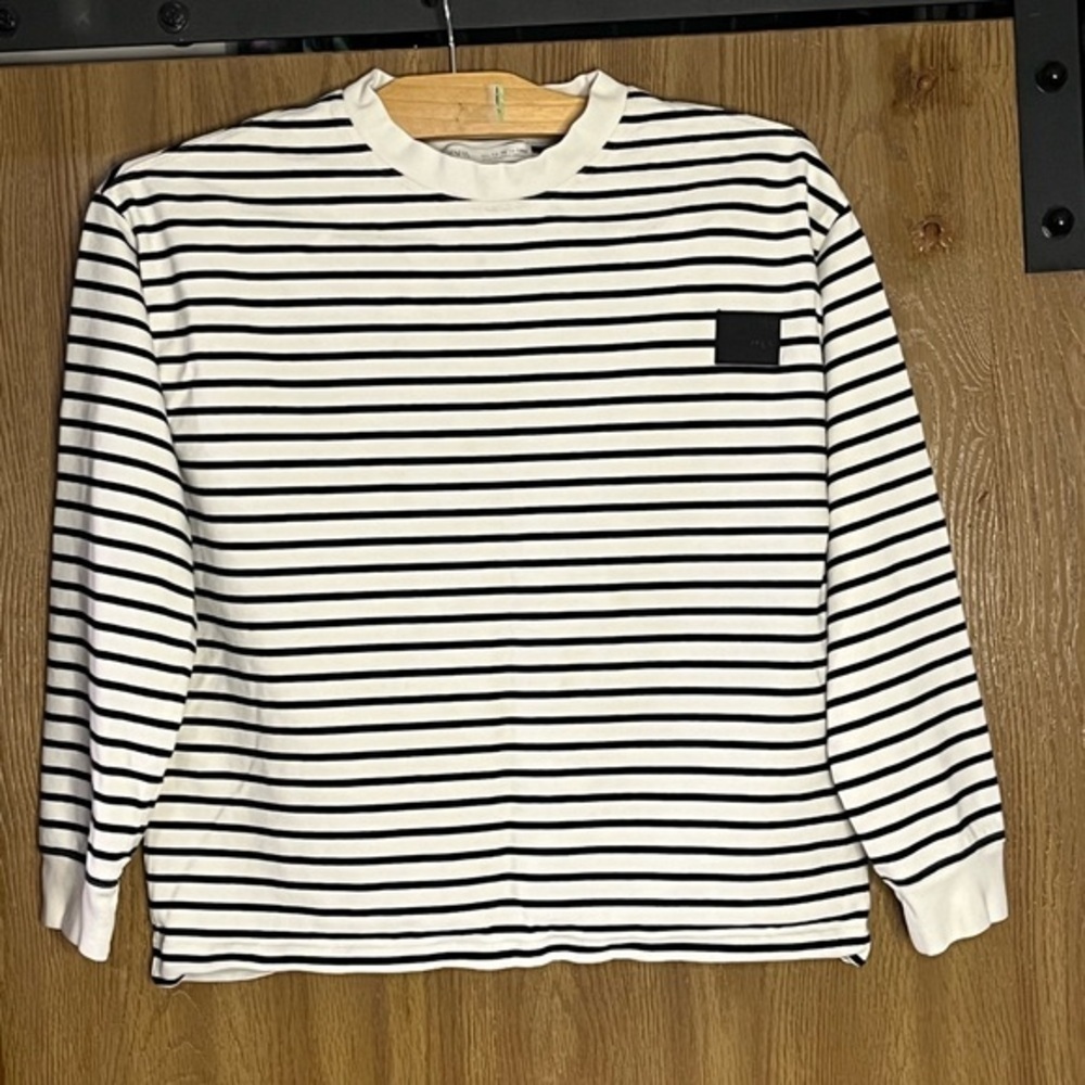 Zara Crew Neck Black and White Striped Cotton Sweater